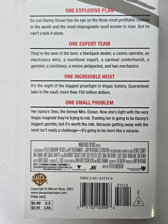 Ocean's 11 Paperback. Bundle any 3 paperbacks for $15. - Picture 3 of 3